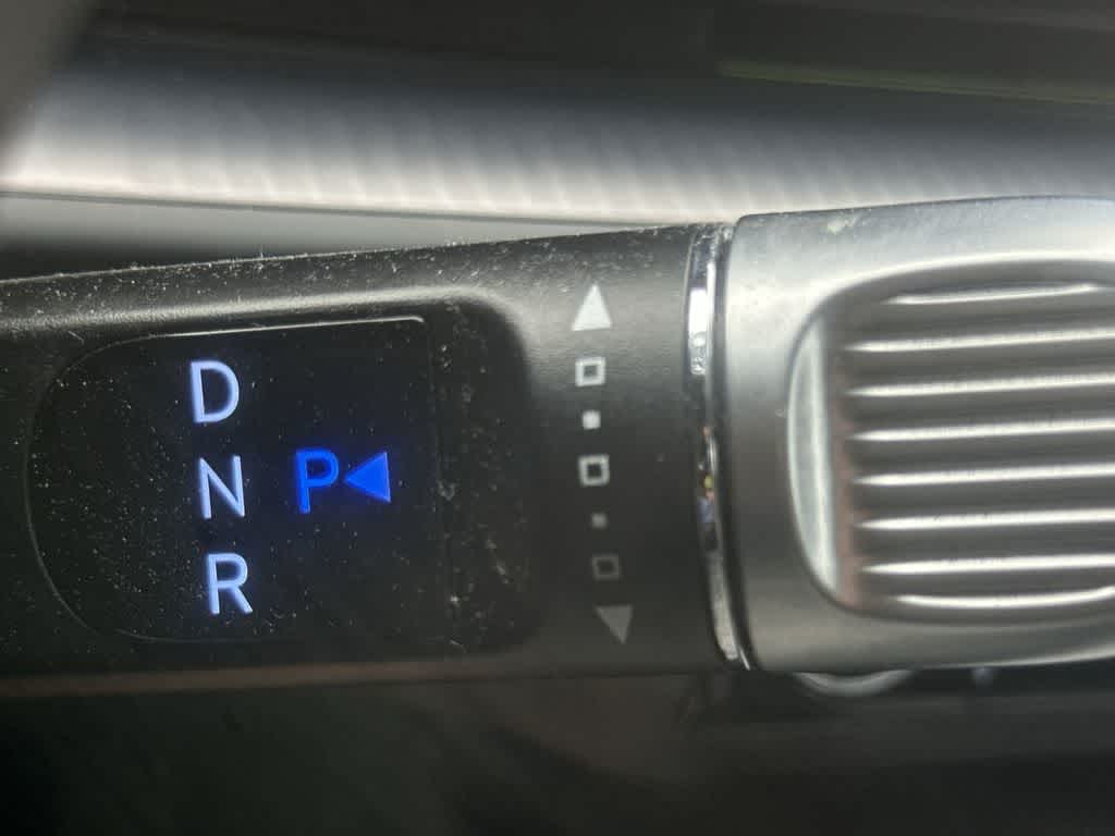Thumbnail: 2023 Hyundai Ioniq 6 - 28