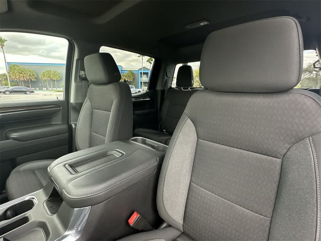 Thumbnail: 2022 Chevrolet Silverado 1500 - 14