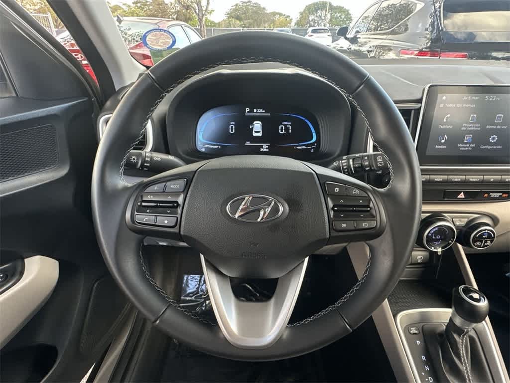 Thumbnail: 2025 Hyundai Venue - 15