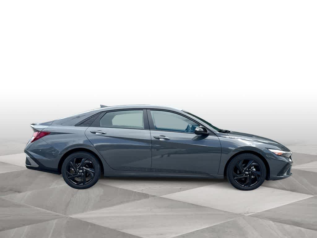 Thumbnail: 2026 Hyundai Elantra - 9