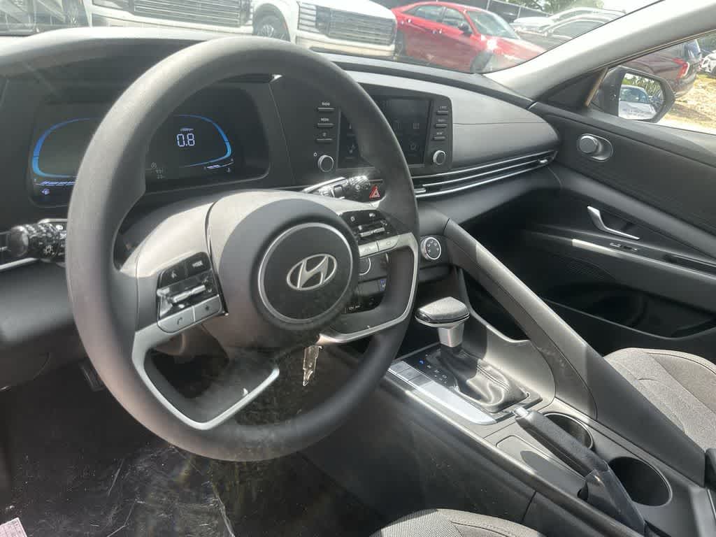 Thumbnail: 2026 Hyundai Elantra - 15