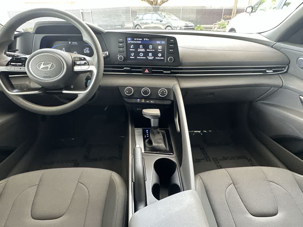 Thumbnail: 2025 Hyundai Elantra - 24