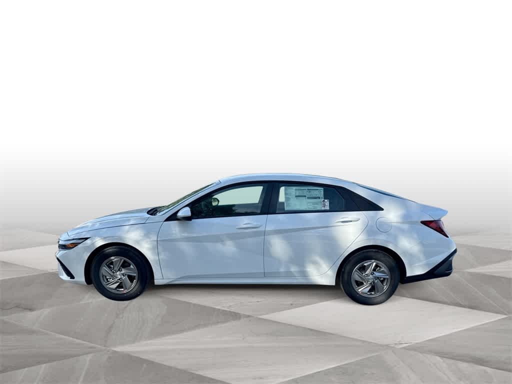 Thumbnail: 2025 Hyundai Elantra - 5