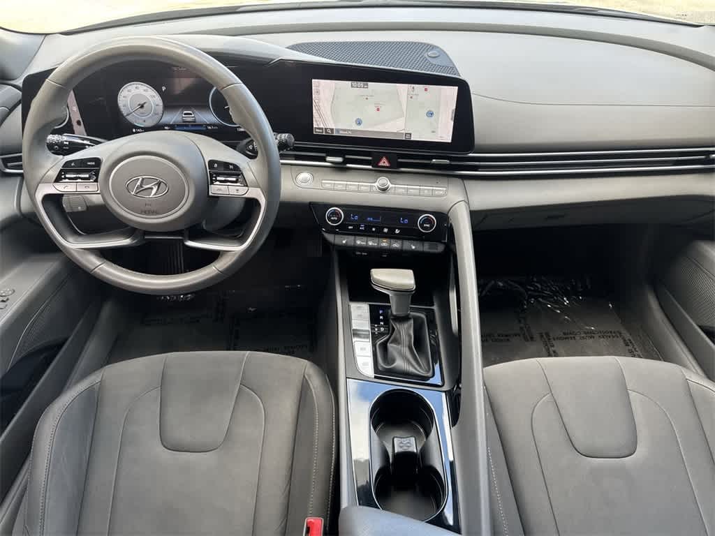 Thumbnail: 2023 Hyundai Elantra - 24