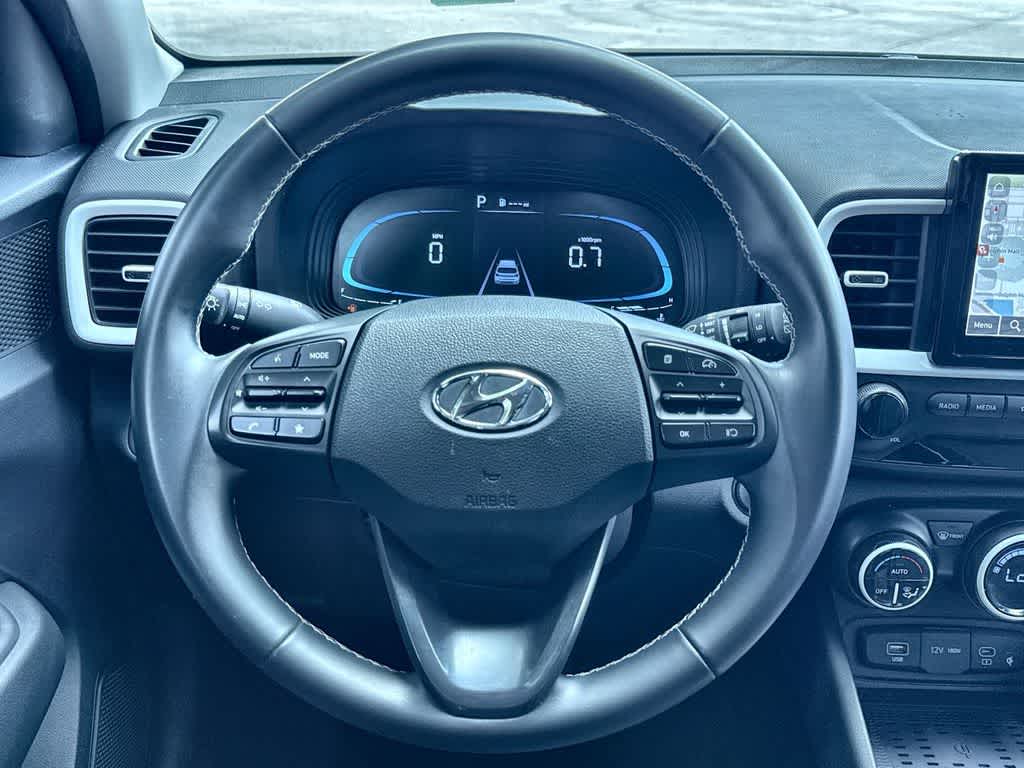 Thumbnail: 2023 Hyundai Venue - 15