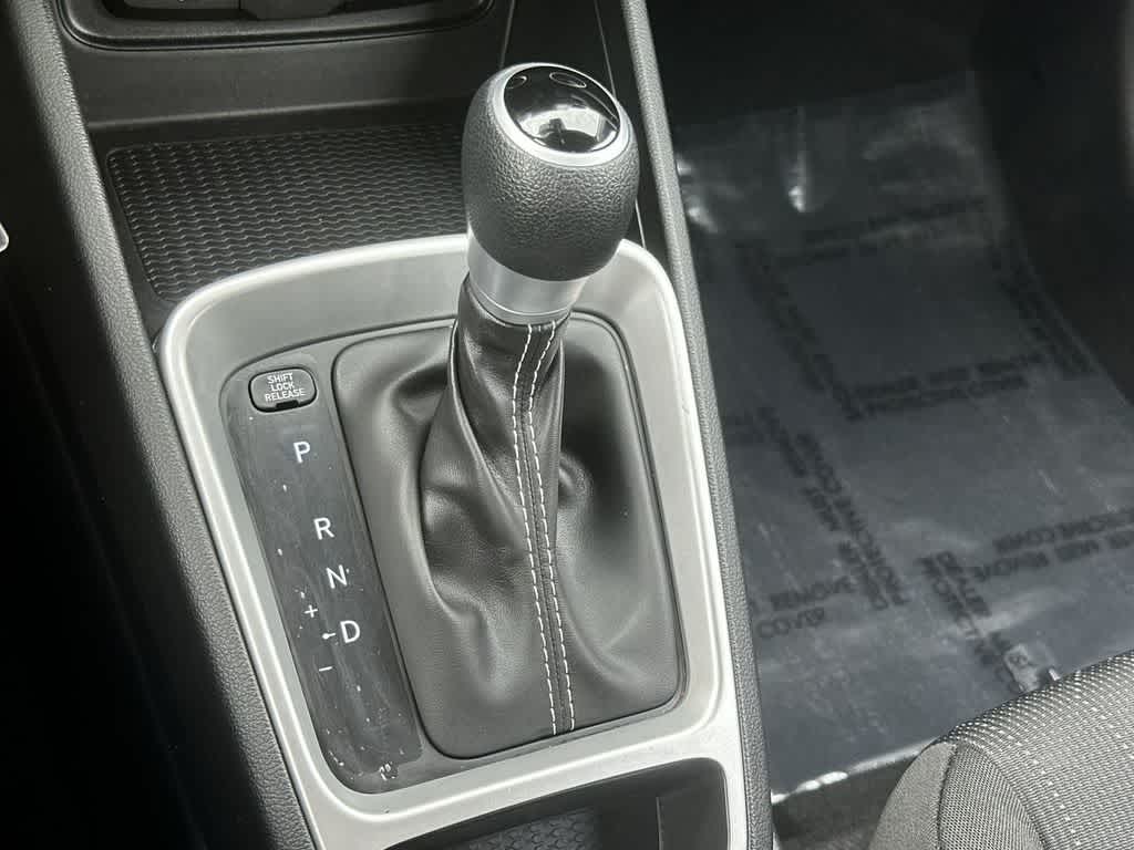 Thumbnail: 2025 Hyundai Venue - 21