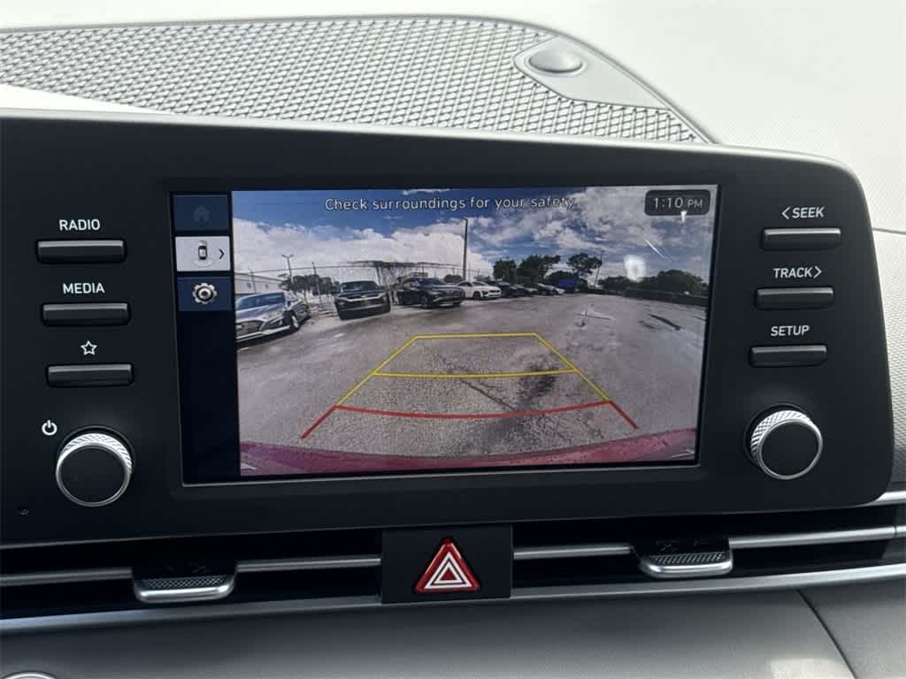 Thumbnail: 2025 Hyundai Elantra - 19