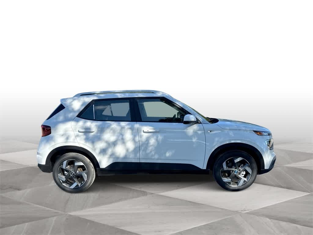 Thumbnail: 2025 Hyundai Venue - 9