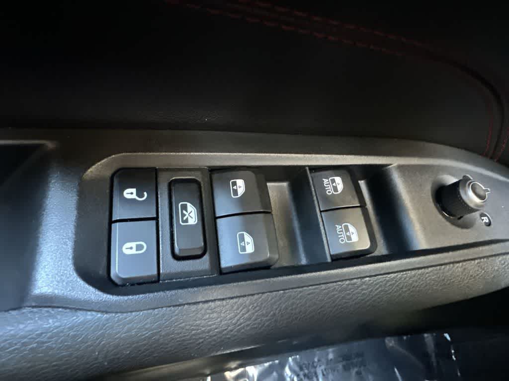 Thumbnail: 2024 Jeep Compass - 17