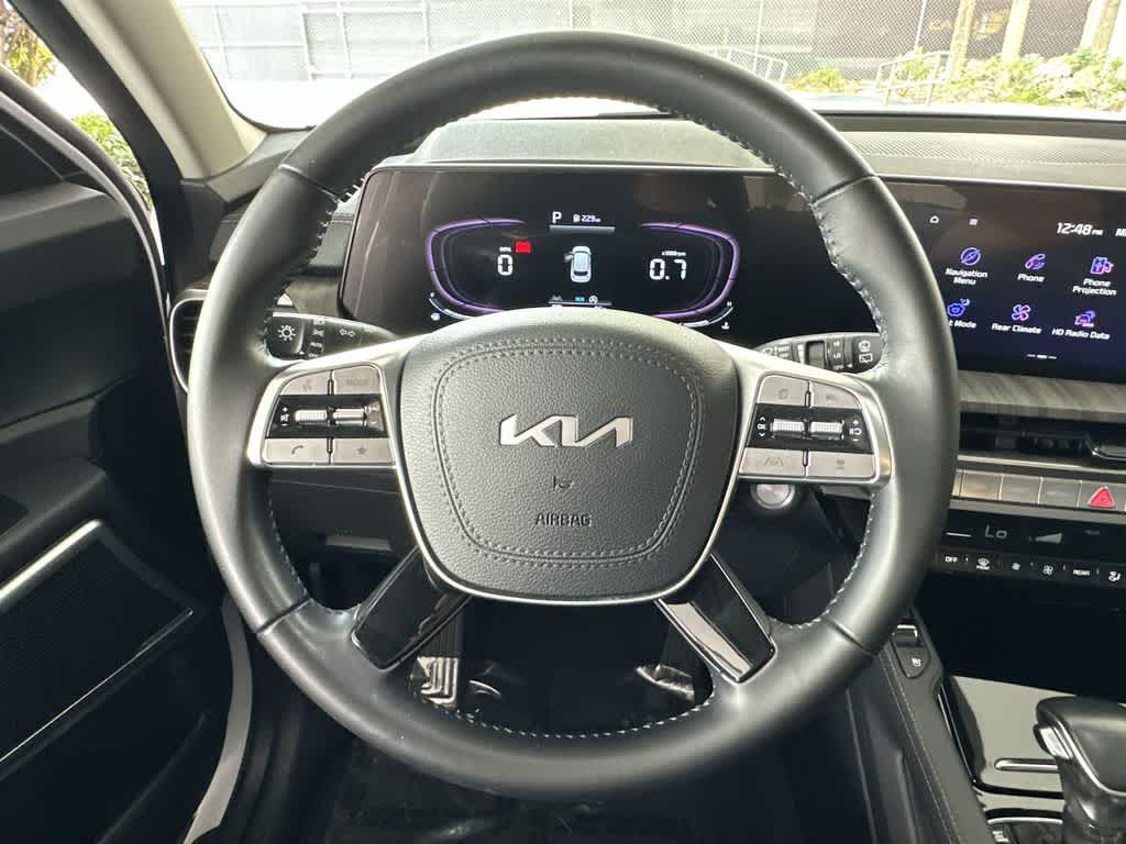 Thumbnail: 2023 Kia Telluride - 14