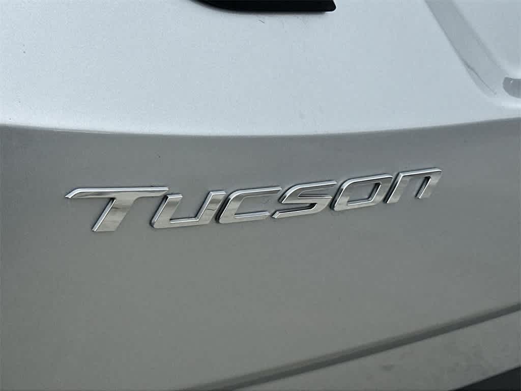 Thumbnail: 2023 Hyundai Tucson - 10