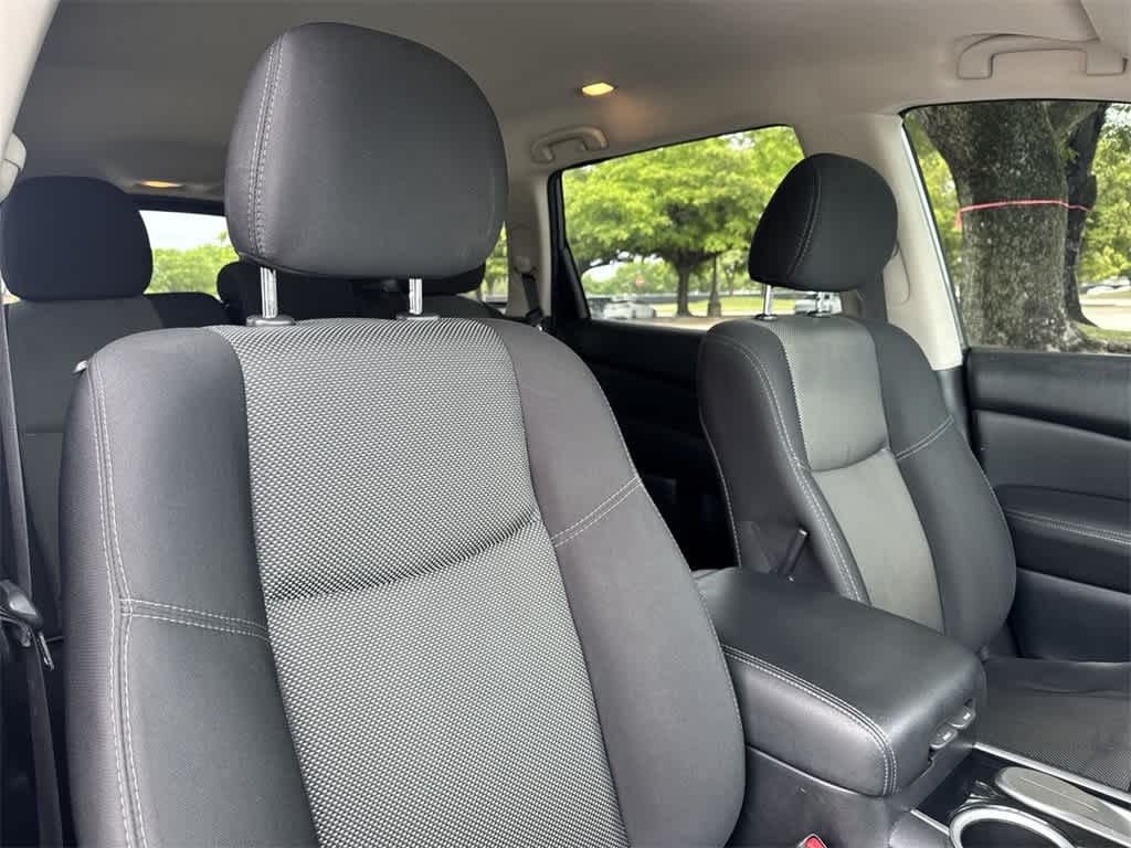 Thumbnail: 2020 Nissan Pathfinder - 27