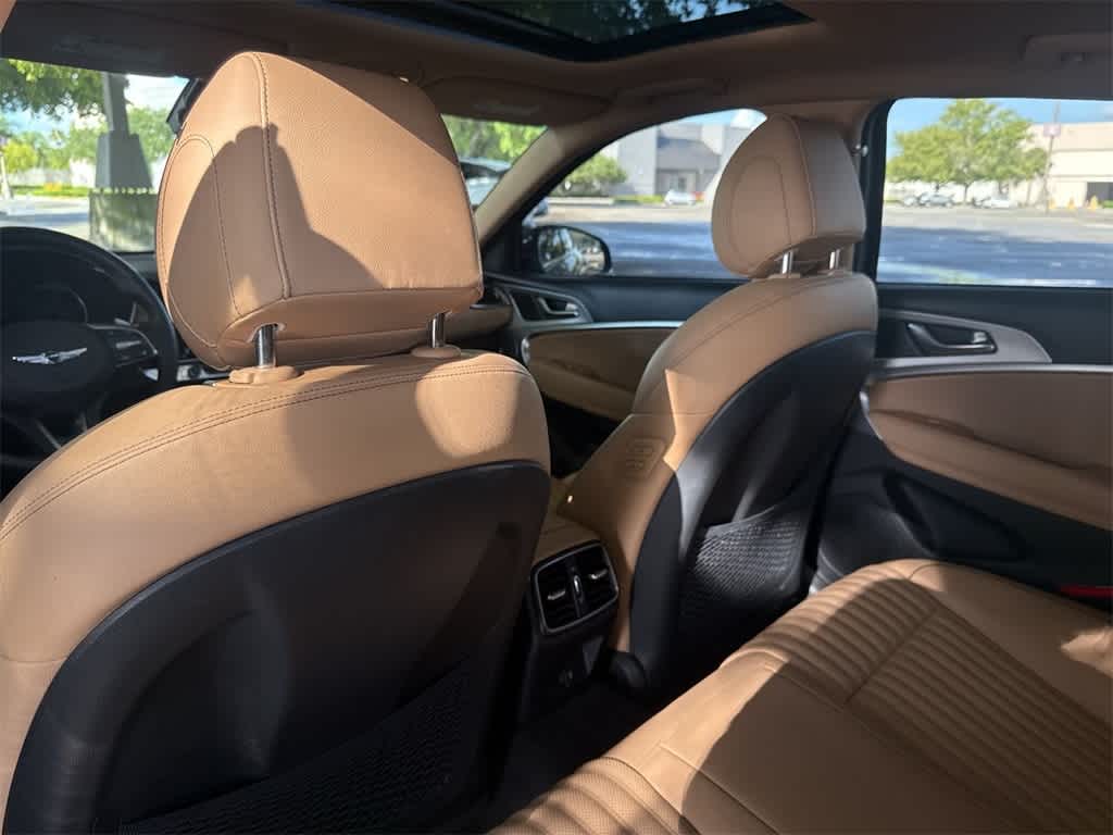 Thumbnail: 2022 Genesis G70 - 23