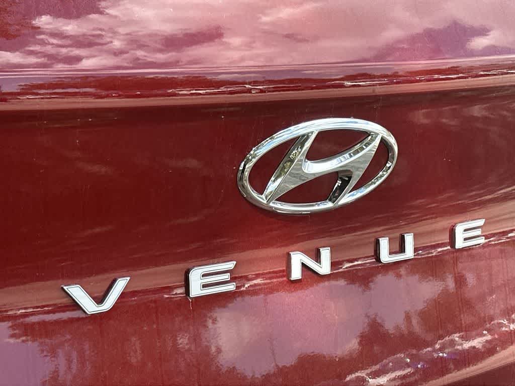 Thumbnail: 2024 Hyundai Venue - 10