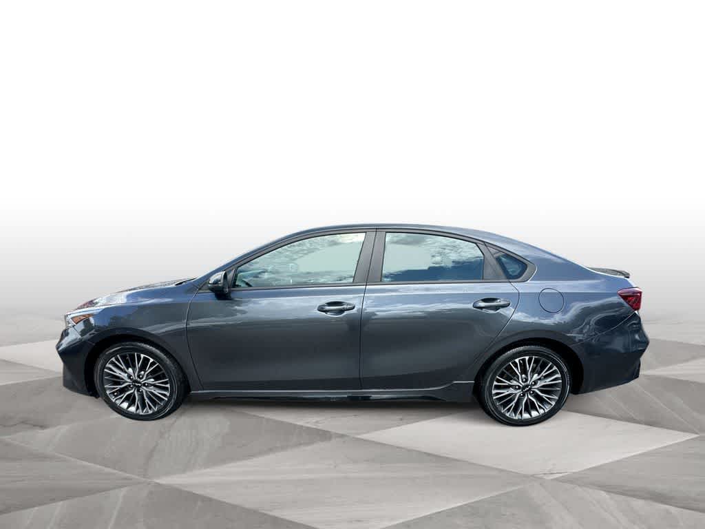 Thumbnail: 2023 Kia Forte - 5