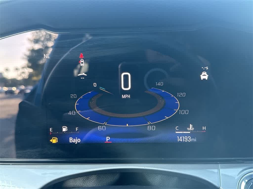 Thumbnail: 2025 Chevrolet Trax - 16