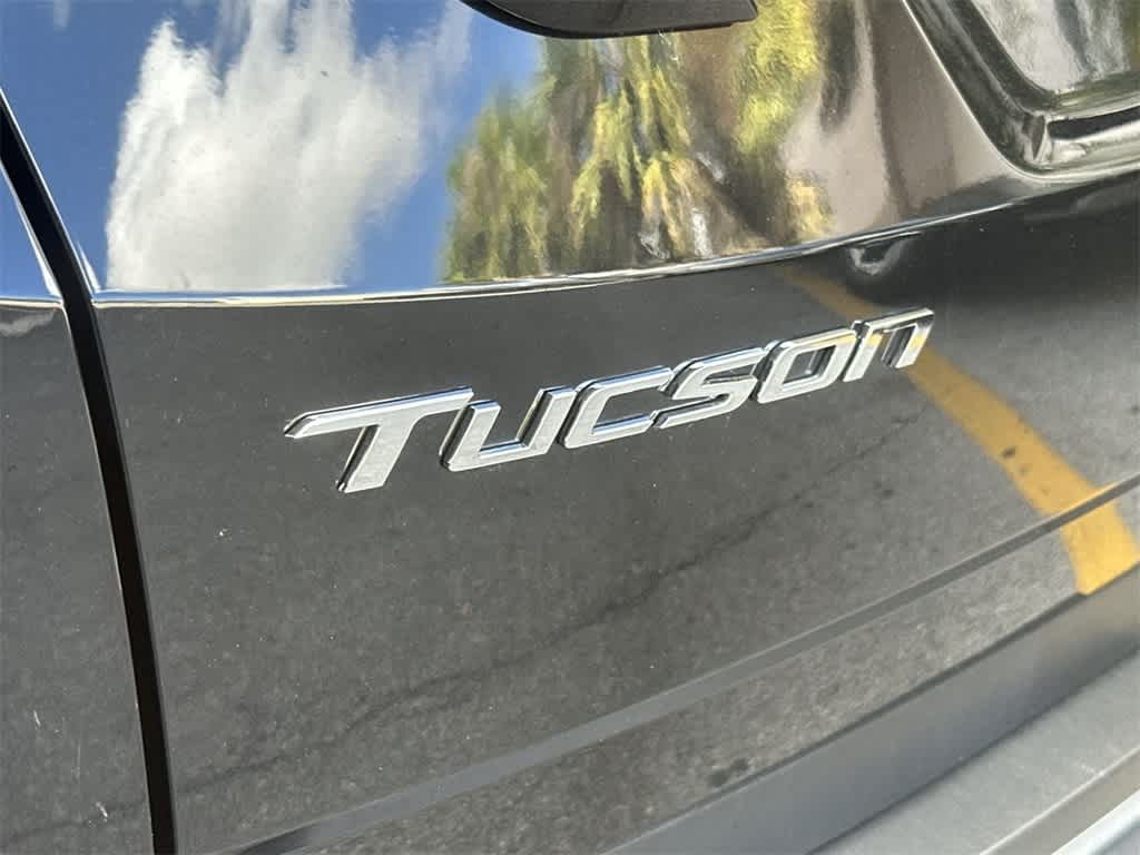 Thumbnail: 2023 Hyundai Tucson - 10