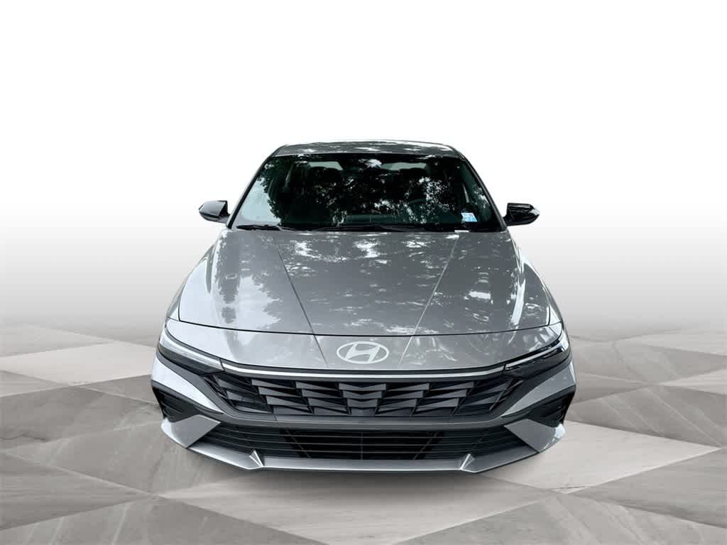 Thumbnail: 2025 Hyundai Elantra - 3