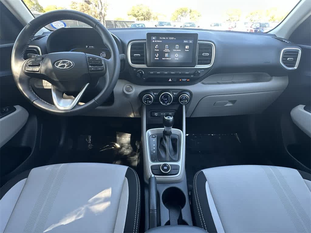 Thumbnail: 2025 Hyundai Venue - 24