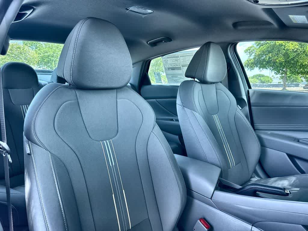 Thumbnail: 2026 Hyundai Elantra - 27