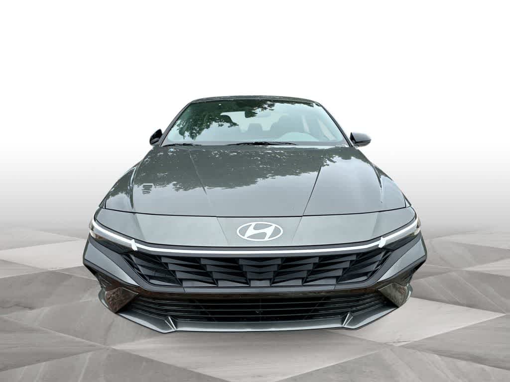 Thumbnail: 2026 Hyundai Elantra - 3