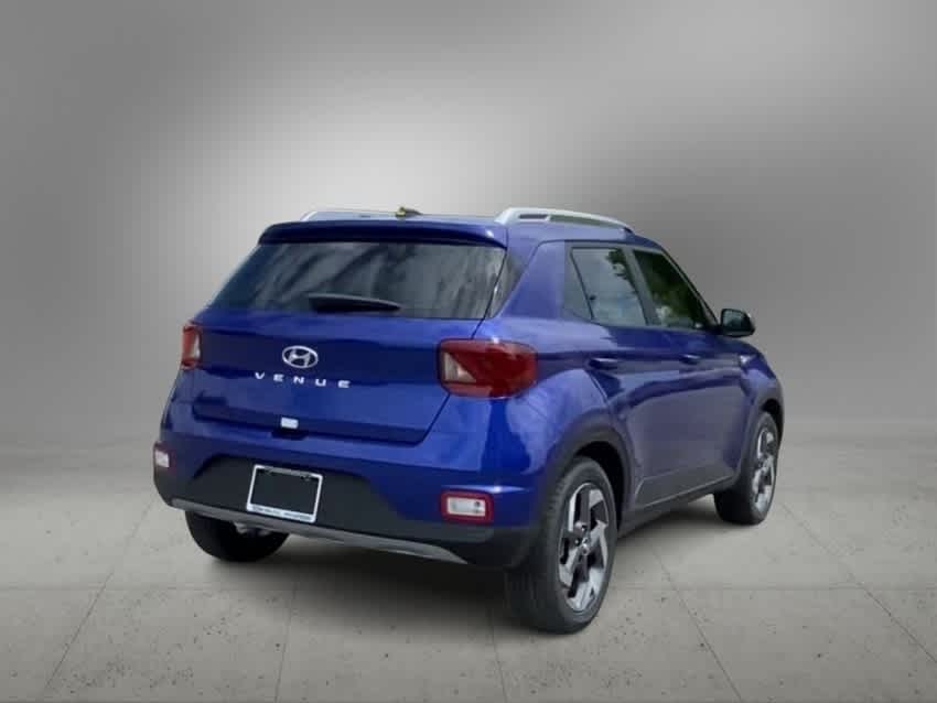 Thumbnail: 2024 Hyundai Venue - 9