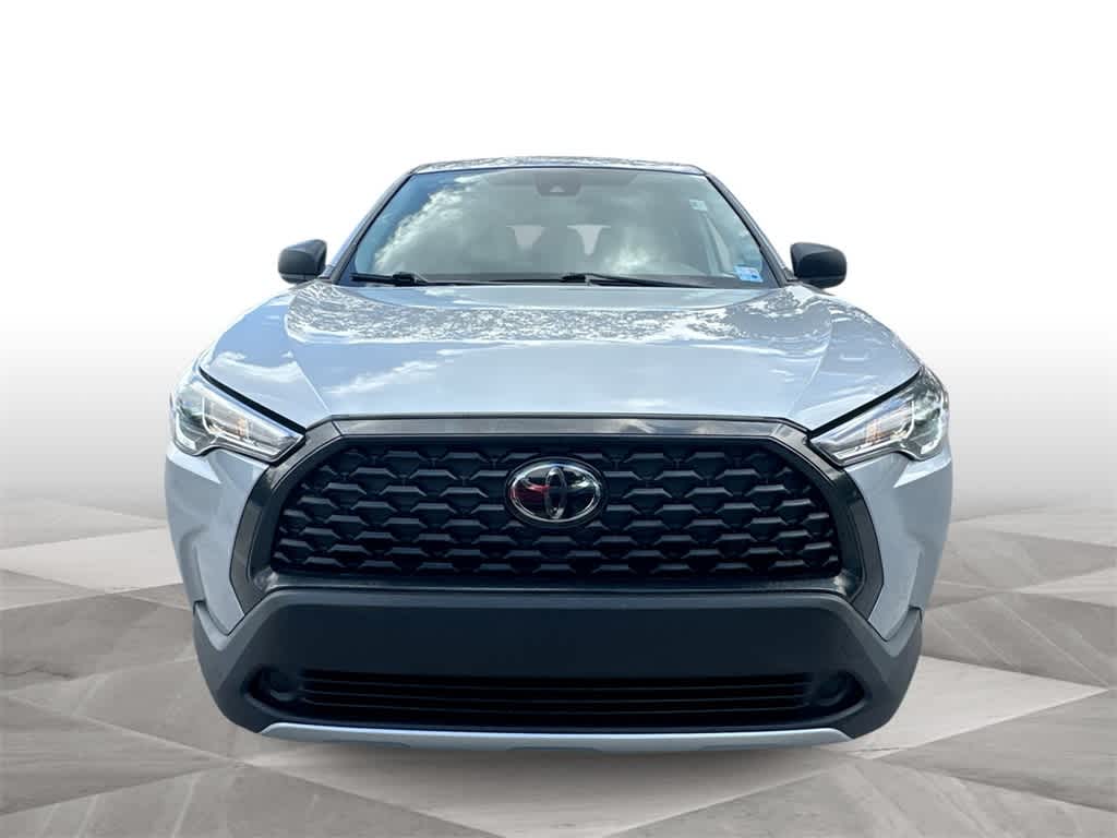 Thumbnail: 2022 Toyota Corolla Cross - 3