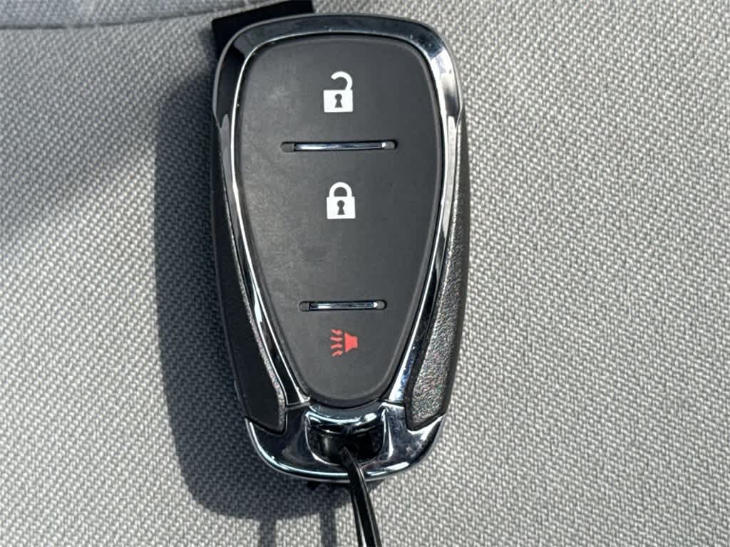 2020 Chevrolet Equinox LS 28