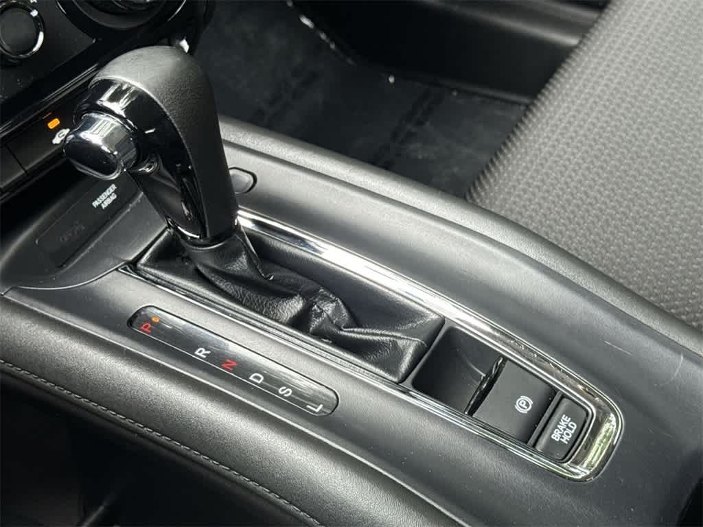 Thumbnail: 2022 Honda HR-V - 21