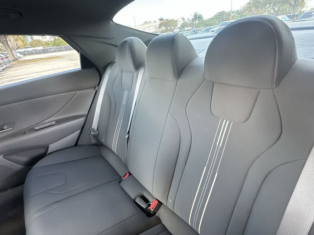 Thumbnail: 2024 Hyundai Elantra - 22