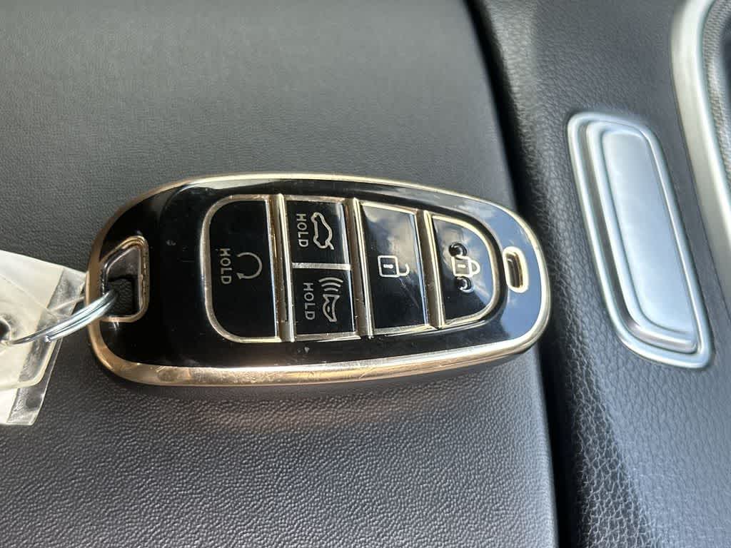 Thumbnail: 2023 Hyundai Santa Fe - 28