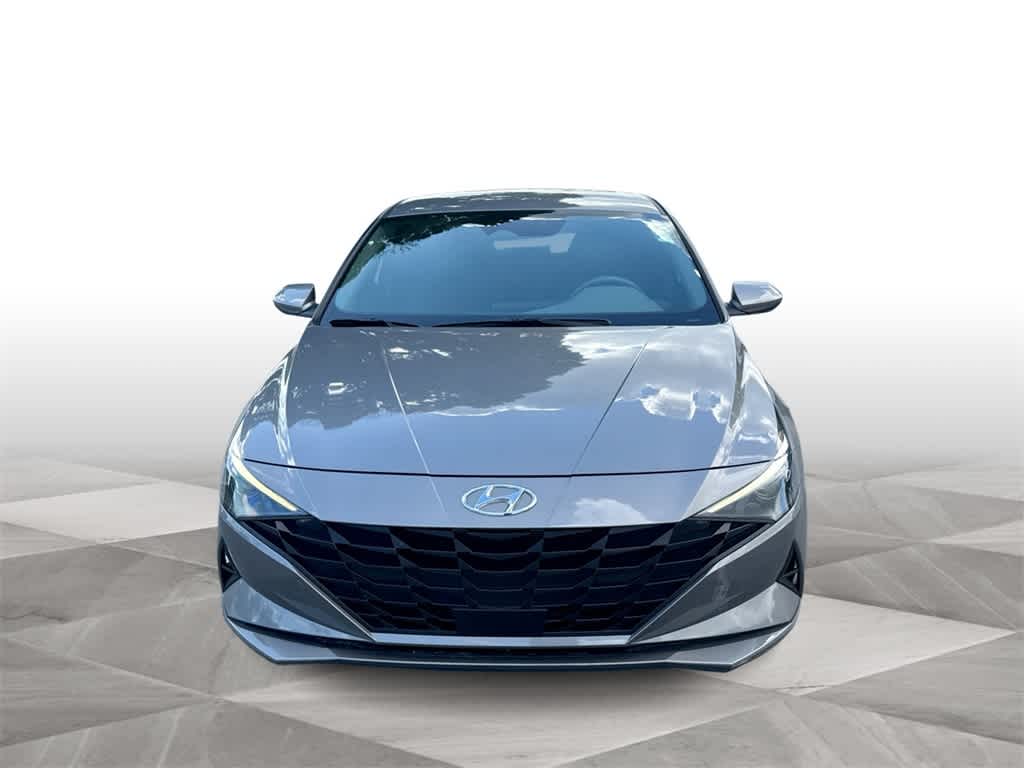 Thumbnail: 2023 Hyundai Elantra - 3