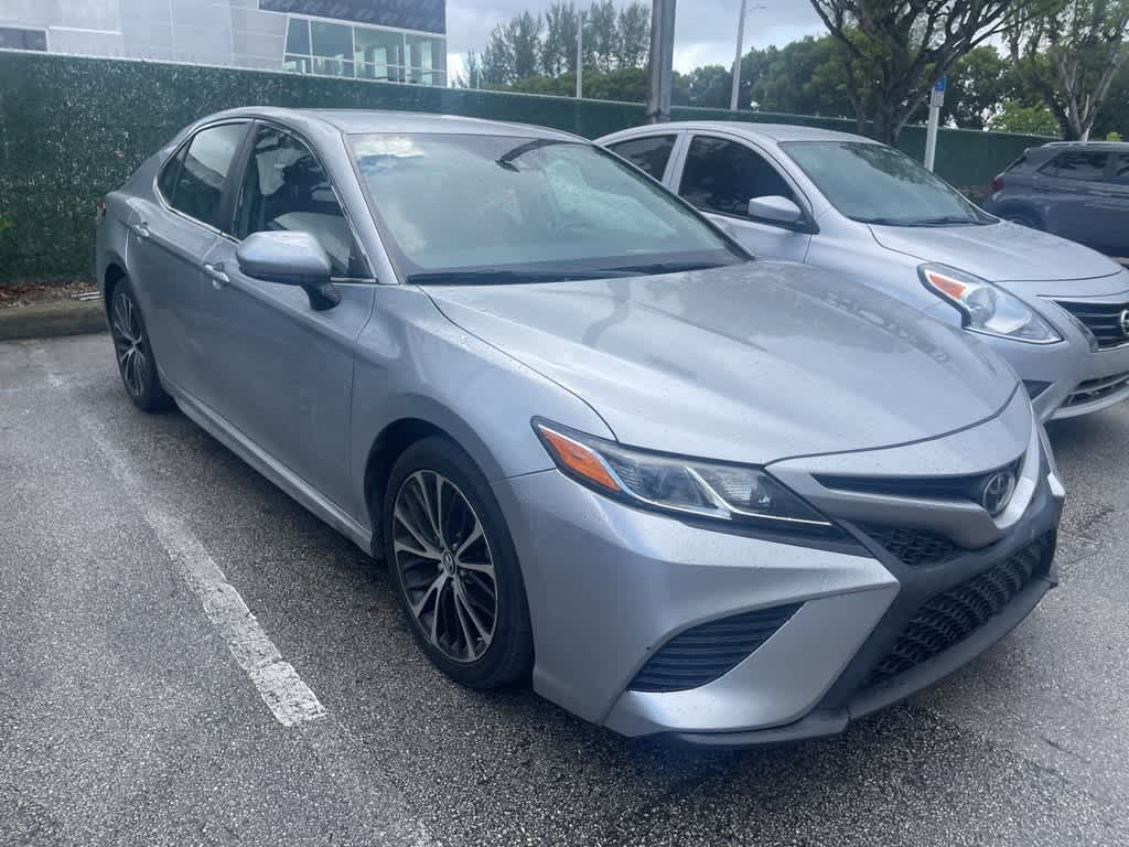 Thumbnail: 2019 Toyota Camry - 3
