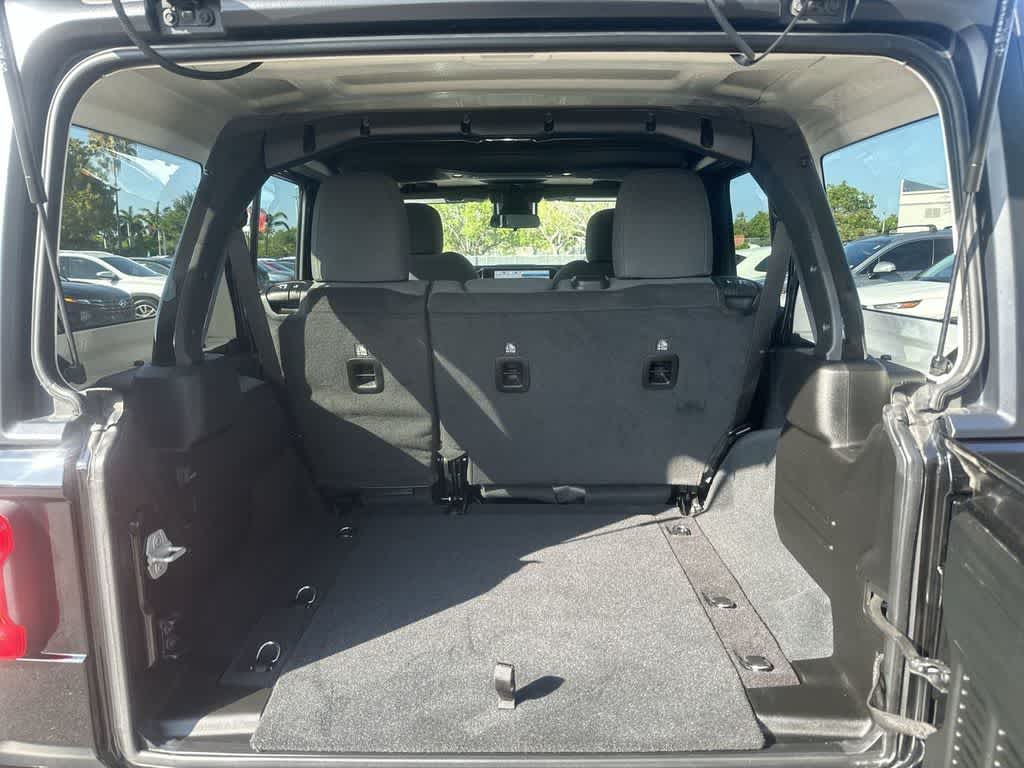 Thumbnail: 2024 Jeep Wrangler - 25