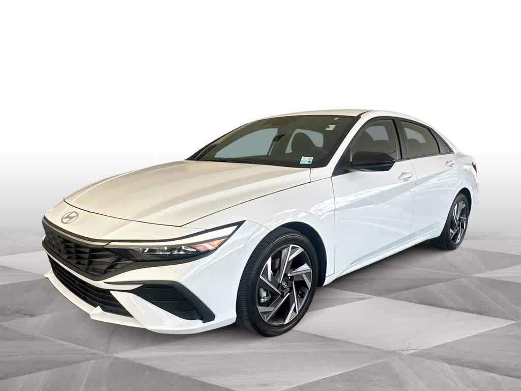 Thumbnail: 2025 Hyundai Elantra - 3