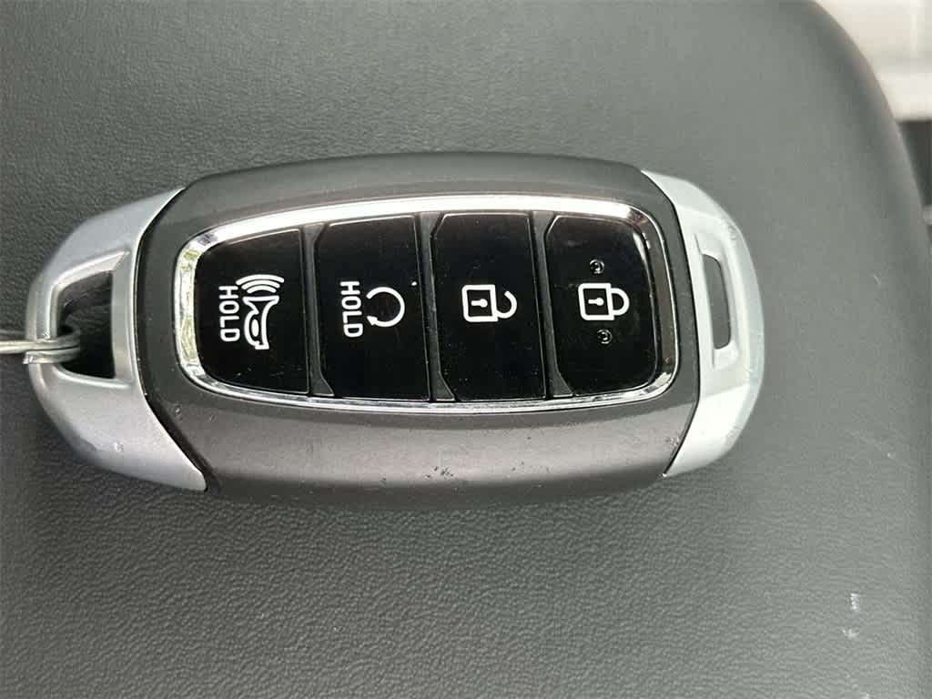 Thumbnail: 2025 Hyundai Venue - 29