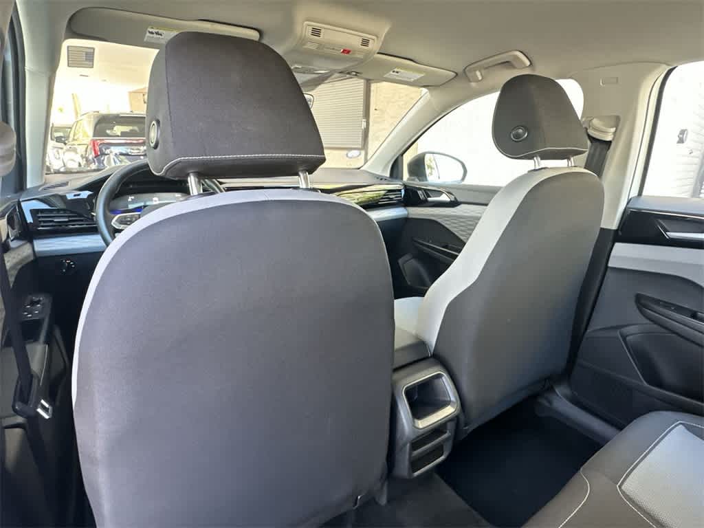 Thumbnail: 2024 Volkswagen Taos - 23