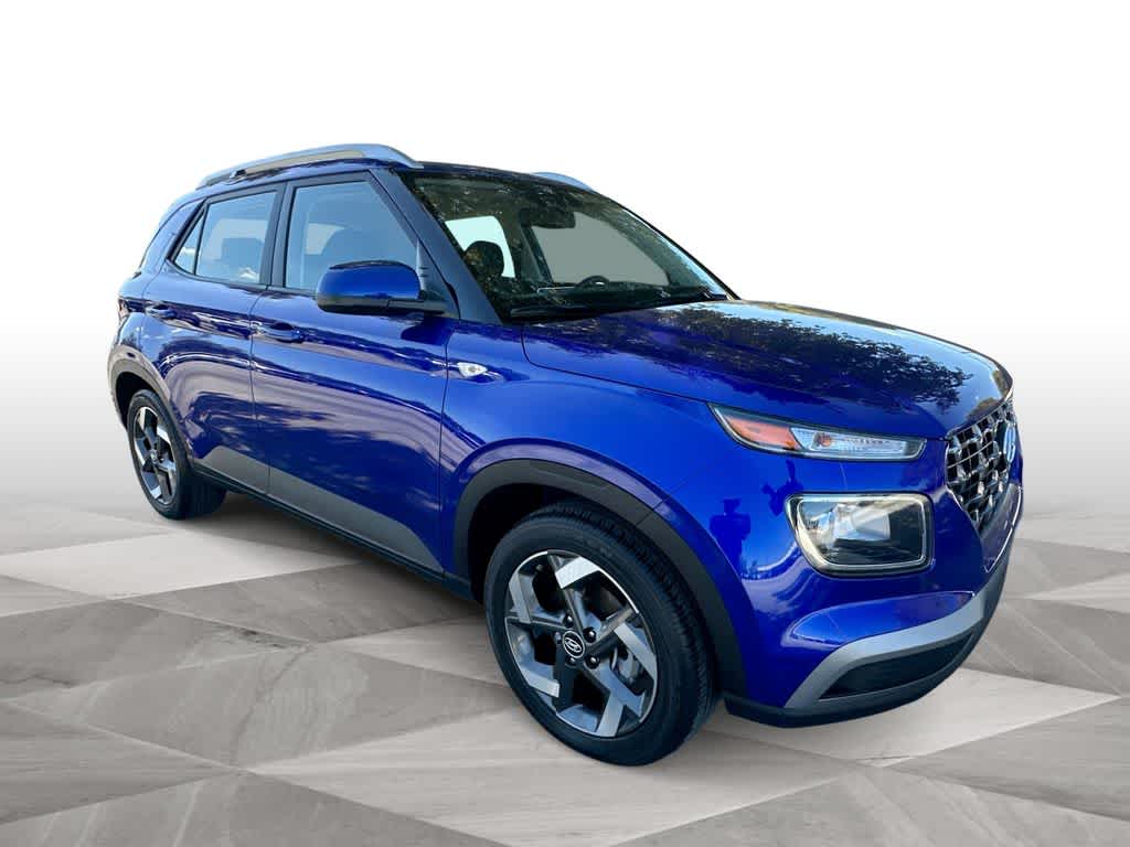 Thumbnail: 2025 Hyundai Venue - 2