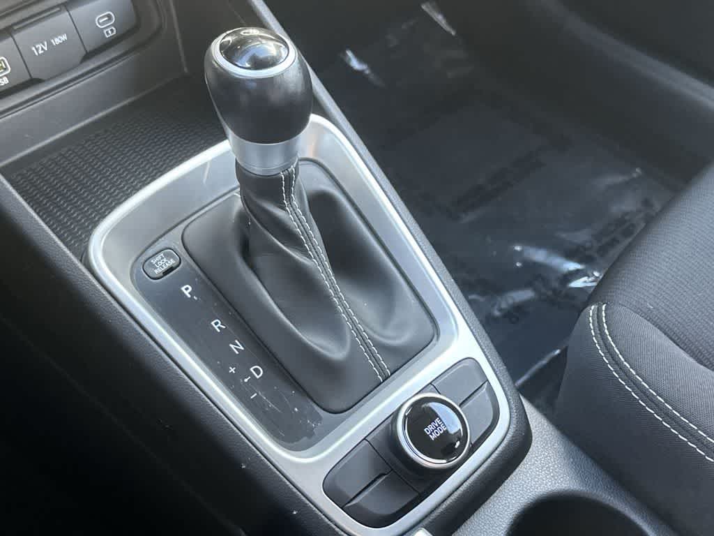 Thumbnail: 2024 Hyundai Venue - 21