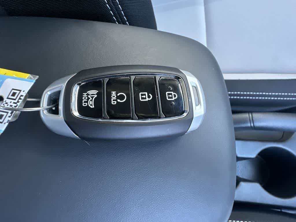 Thumbnail: 2025 Hyundai Venue - 28