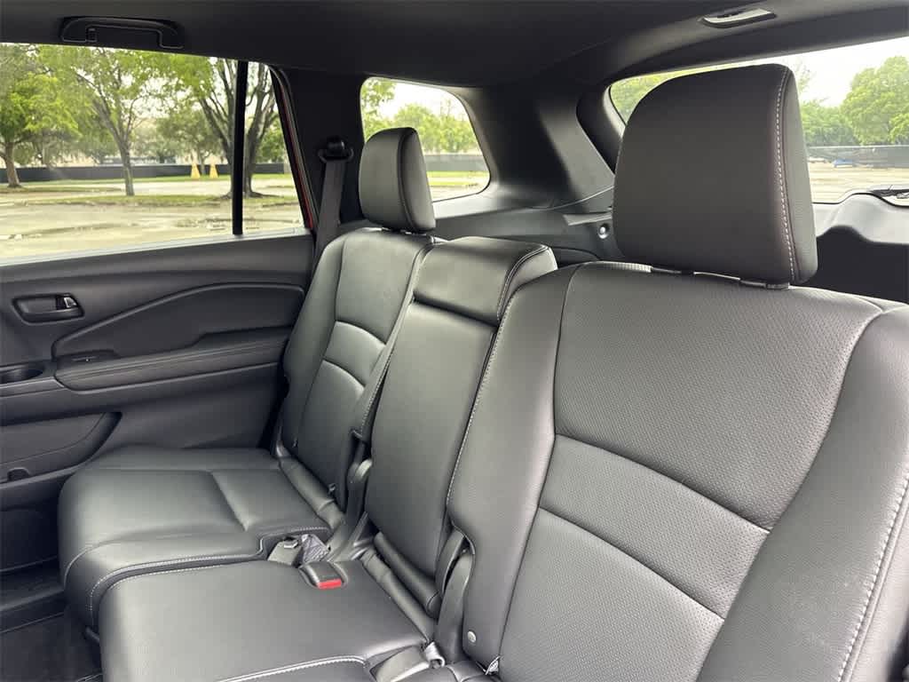 Thumbnail: 2025 Honda Passport - 22