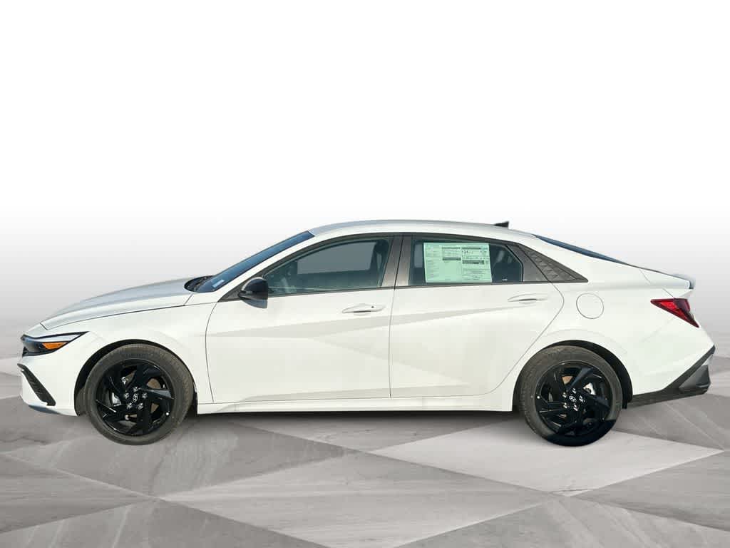 Thumbnail: 2026 Hyundai Elantra - 5