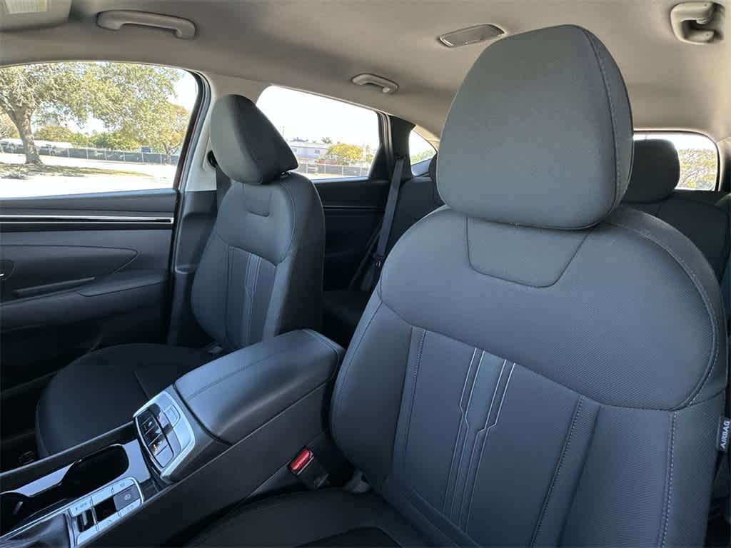 Thumbnail: 2024 Hyundai Tucson - 14