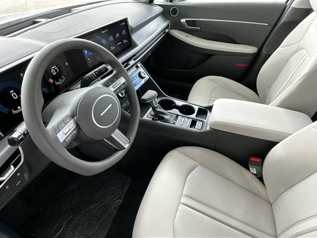 Thumbnail: 2026 Hyundai Sonata - 13