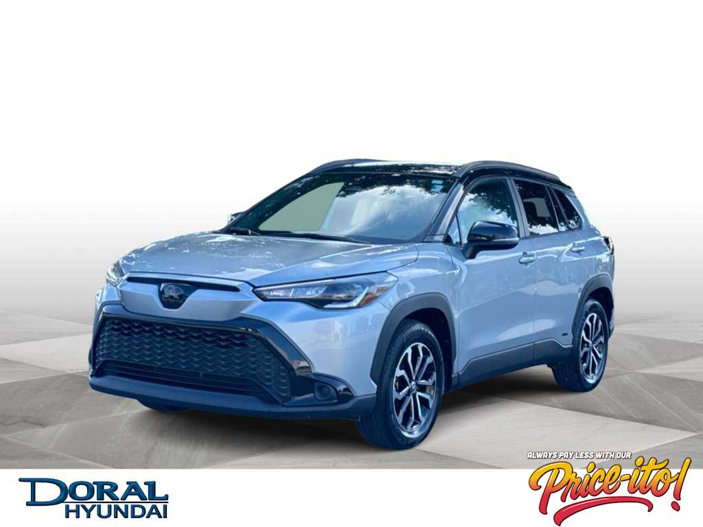 2023 Toyota Corolla Cross SE