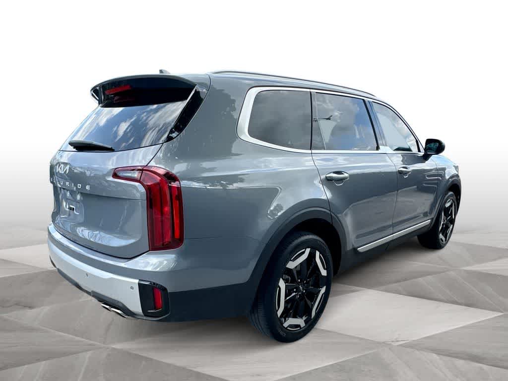 Thumbnail: 2024 Kia Telluride - 8