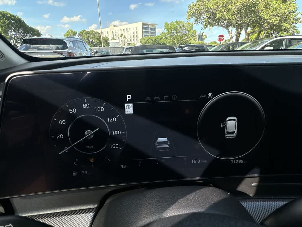 Thumbnail: 2023 Kia Sportage - 23