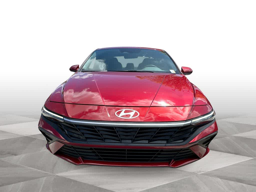 Thumbnail: 2024 Hyundai Elantra - 3
