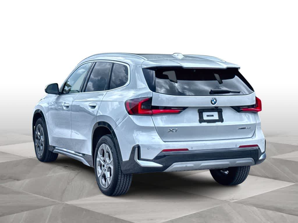 Thumbnail: 2026 BMW X1 - 6