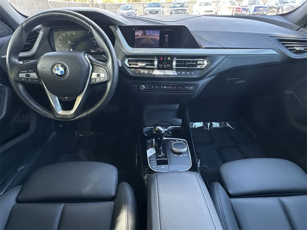 Thumbnail: 2024 BMW 2 Series - 24